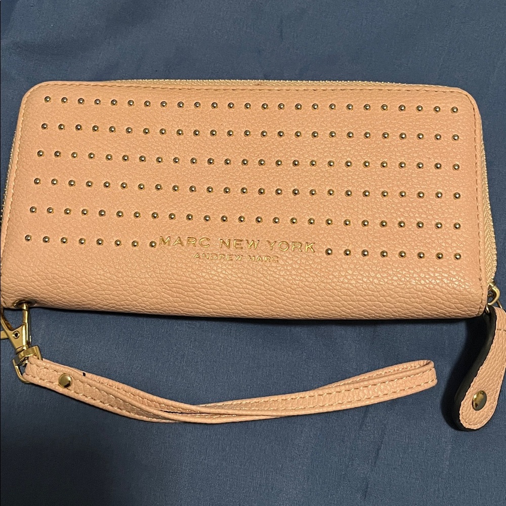 NWOT Marc New York Blue wristlet blush color